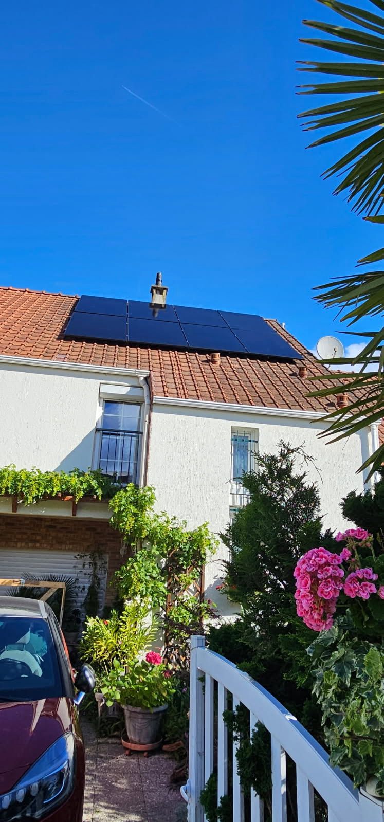 Installation solaire &agrave; Lagny avec panneaux AIKO Neostar Back Contact